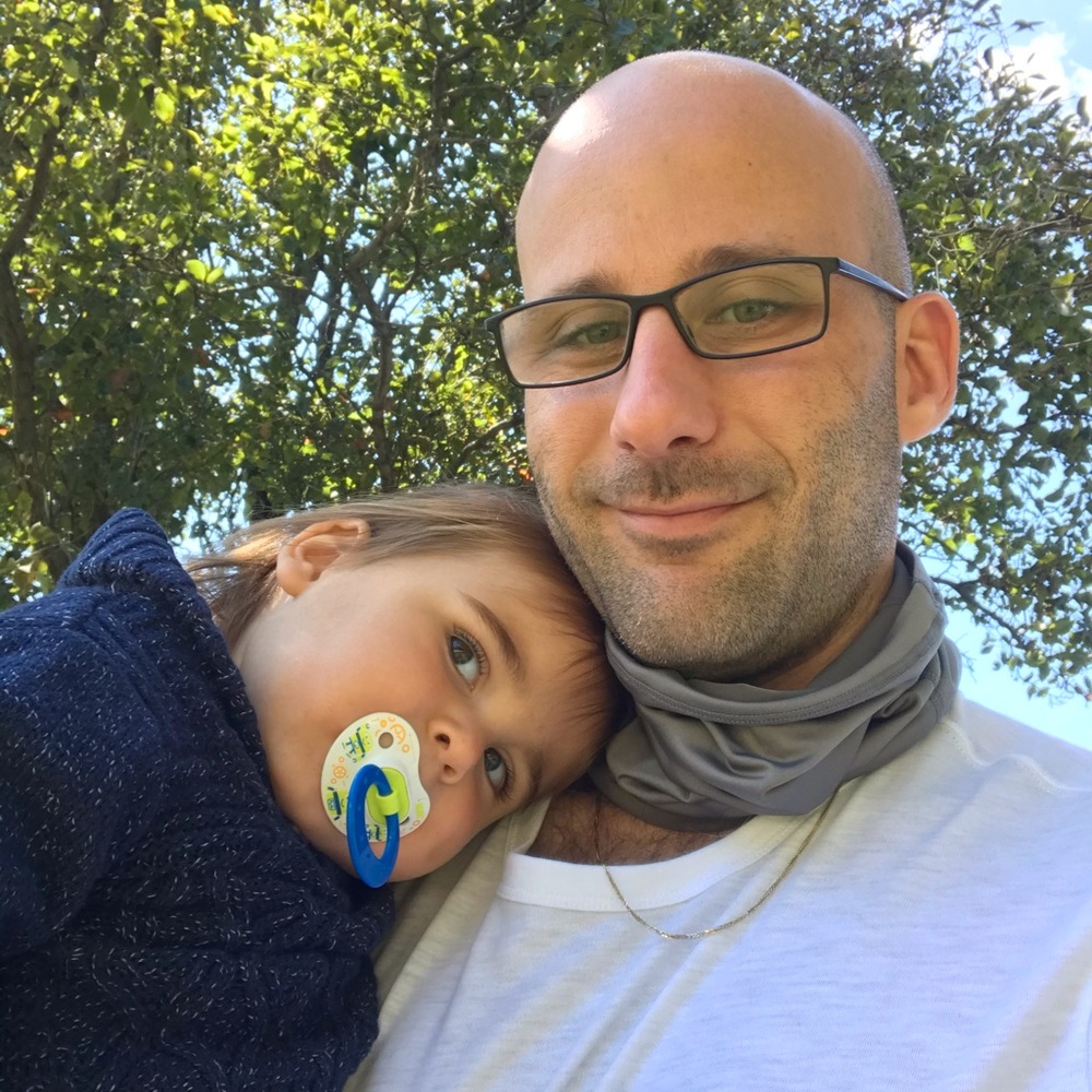 Meet your Posher, Roey